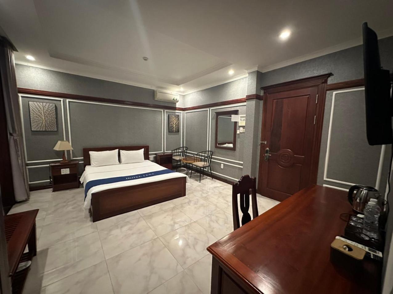 Lena Hotel 3*